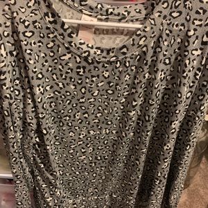 Leopard print long sleeve tee